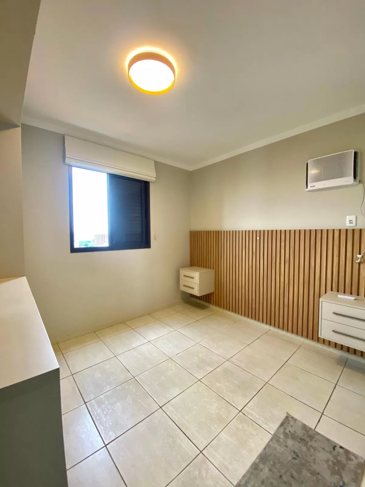 Apartamento com Vista Panorâmica à Venda com 3 dormitórios sendo 1 suíte, área gourmet com churrasqueira, 105m² em Sorocaba/SP no Condomínio Costta Blanca Residence