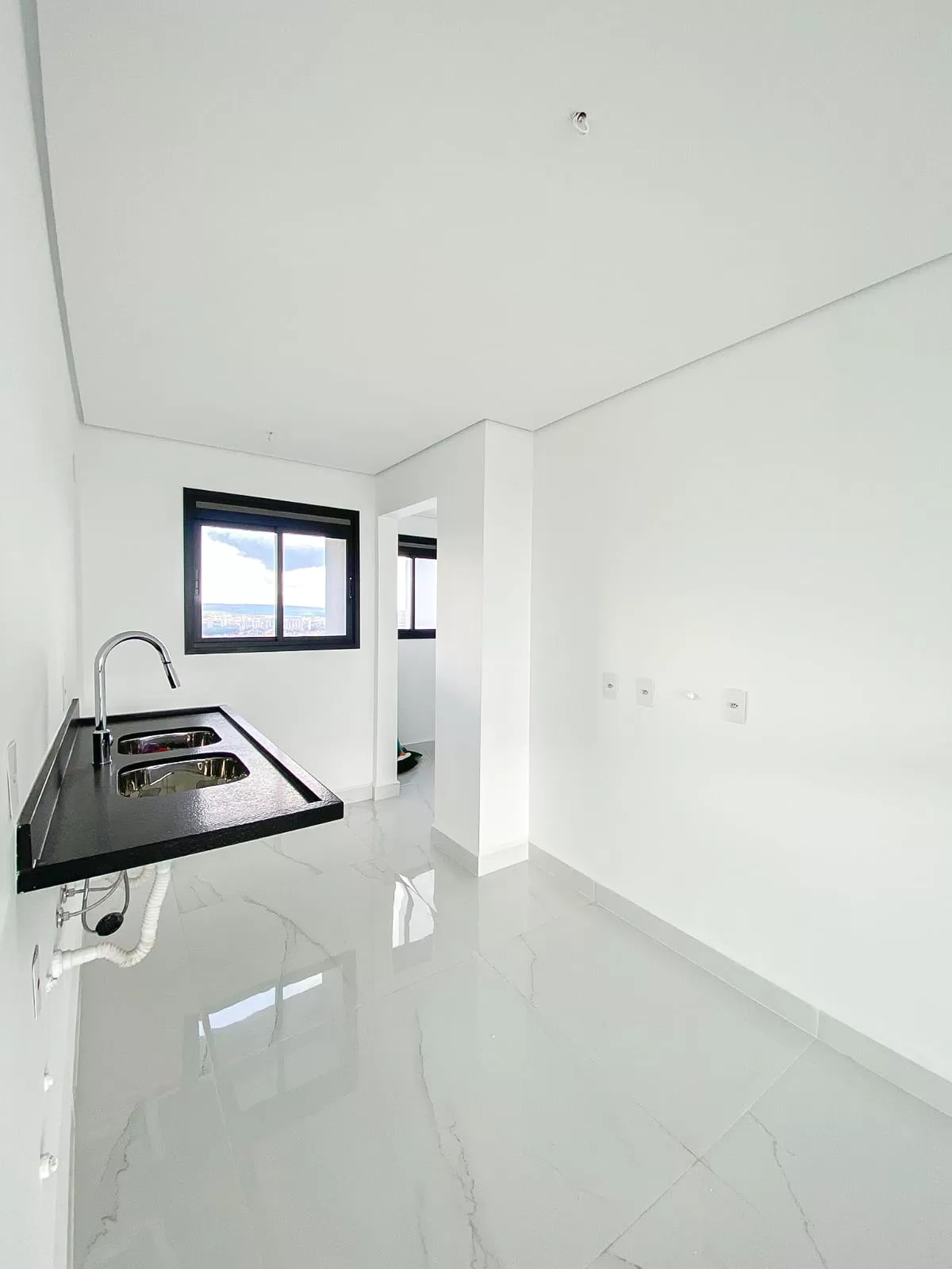 Apartamento à Venda com 3 suítes, vista privilegiada e localização excelente, 104m² no Condomínio Best View Campolim em Sorocaba/SP