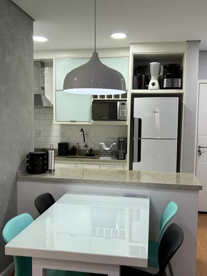 Apartamento à Venda com 2 dormitórios e cozinha funcional, 52m² no Condomínio Residencial Villa Sunset em Sorocaba/SP