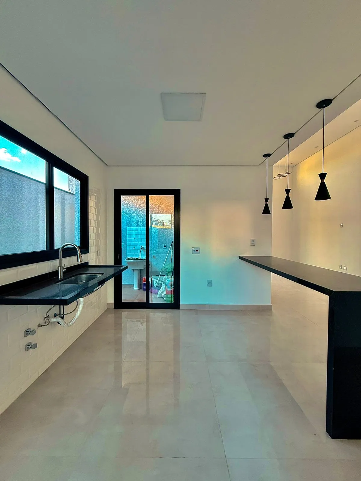 Casa Térrea à Venda com 3 suítes e área gourmet com piscina, 143m² no Condomínio Reserva Ipanema em Sorocaba/SP