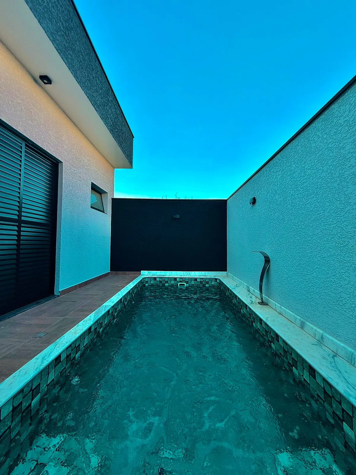 Casa Térrea à Venda com 3 suítes e área gourmet com piscina, 143m² no Condomínio Reserva Ipanema em Sorocaba/SP