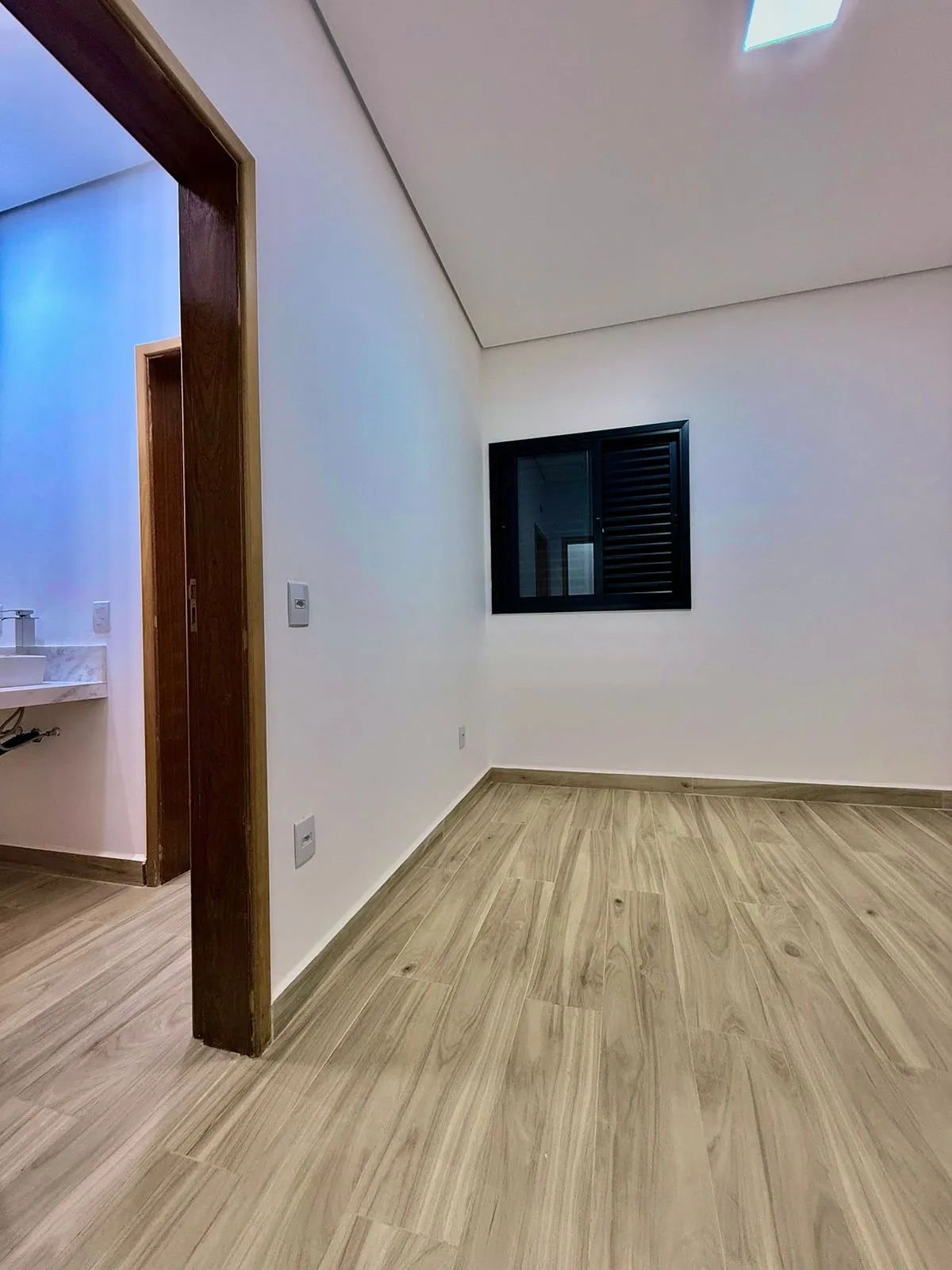 Casa Térrea à Venda com 3 suítes e área gourmet com piscina, 143m² no Condomínio Reserva Ipanema em Sorocaba/SP