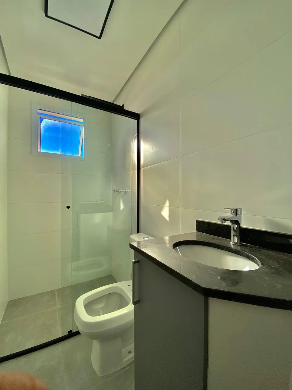 Apartamento à Venda com 3 dormitórios sendo 1 suíte e acabamento moderno, 69m² no Condomínio Residencial Golden House em Sorocaba/SP