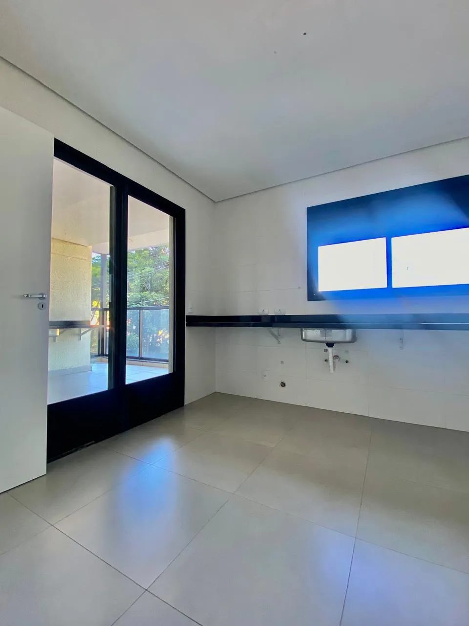 Apartamento à Venda com 3 dormitórios sendo 1 suíte e varanda gourmet, 116m² no Condomínio Residencial Olga Botanique em Sorocaba/SP