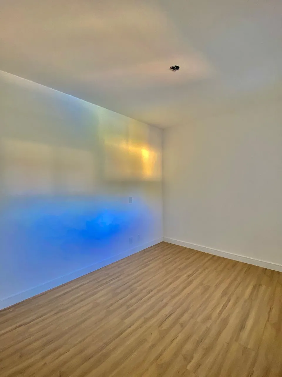 Apartamento à Venda com 3 dormitórios sendo 1 suíte e varanda gourmet, 116m² no Condomínio Residencial Olga Botanique em Sorocaba/SP