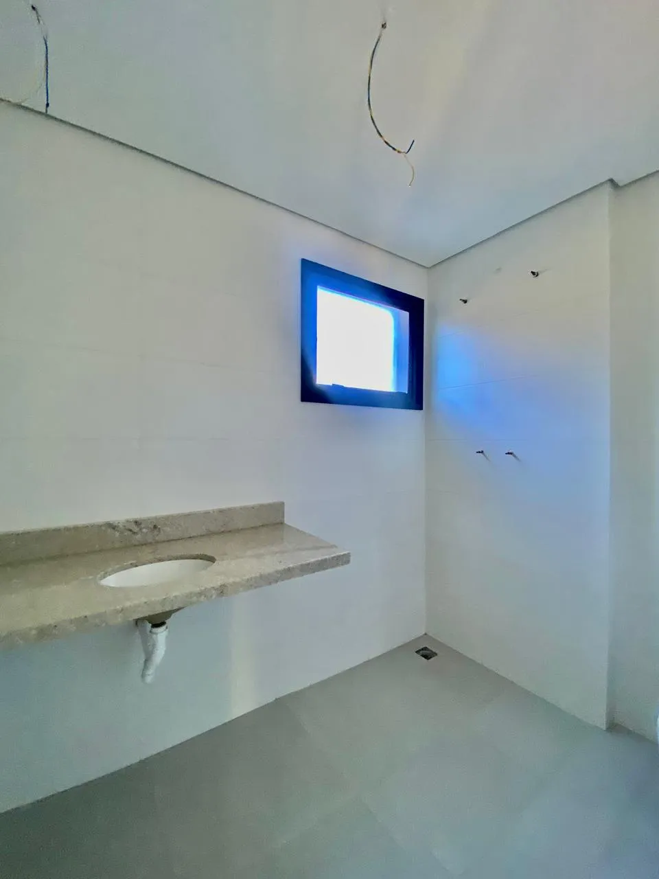 Apartamento à Venda com 3 dormitórios sendo 1 suíte e varanda gourmet, 116m² no Condomínio Residencial Olga Botanique em Sorocaba/SP