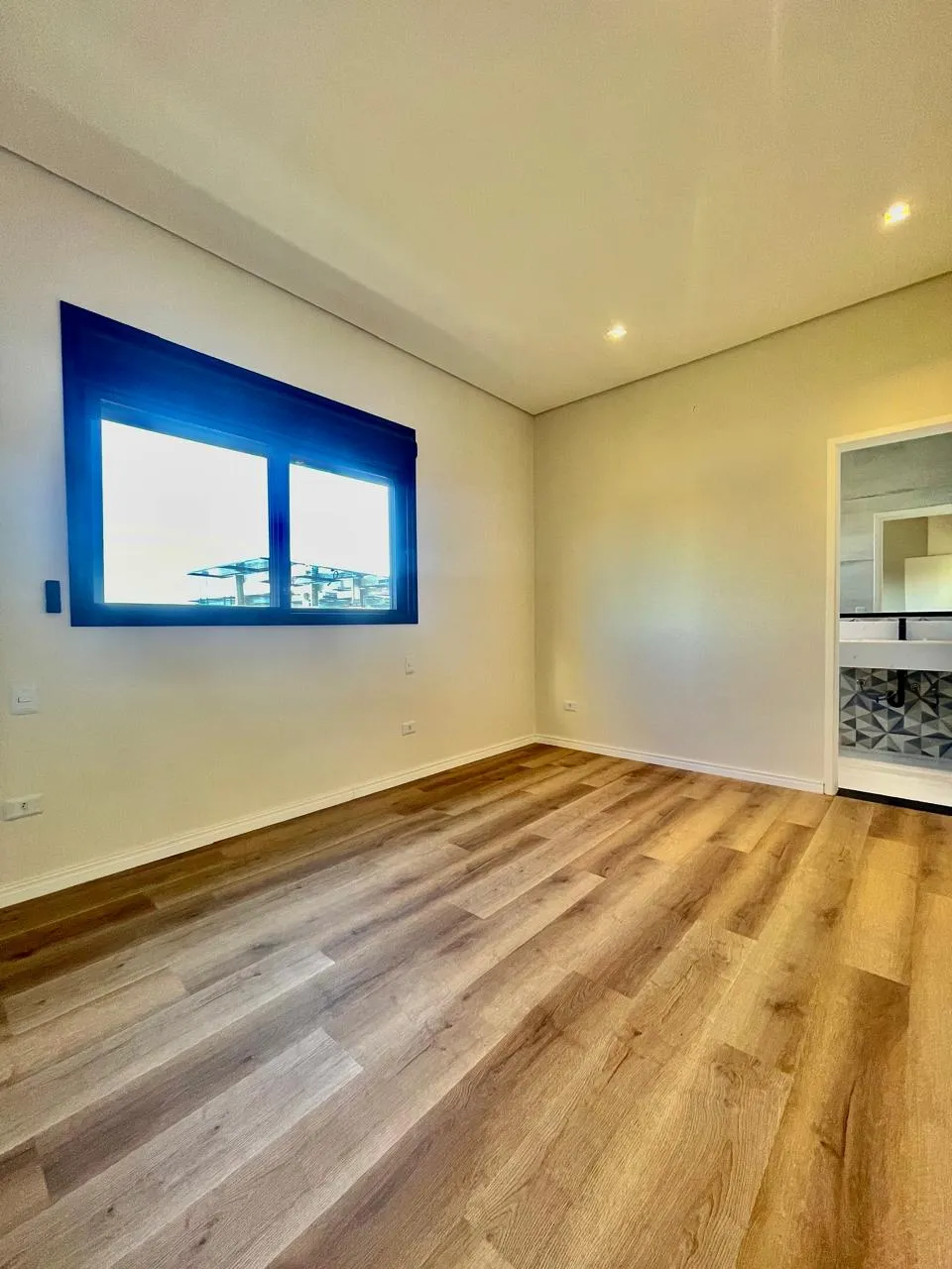 Sobrado à Venda com 3 suítes sendo 1 master, escritório e vista privilegiada, 306m² no Condomínio Cyrela Landscape em Votorantim/SP