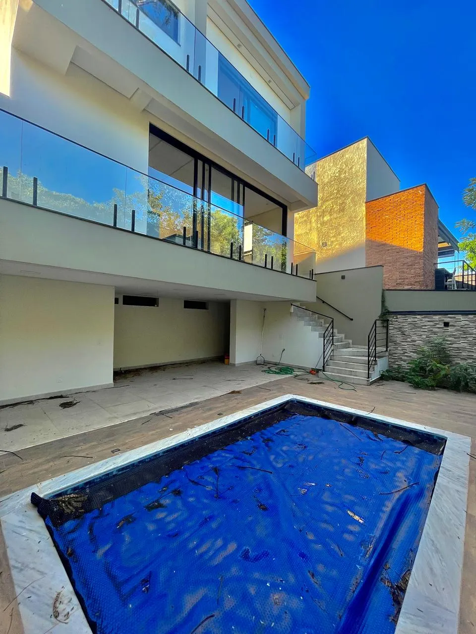 Sobrado à Venda com 3 suítes sendo 1 master, escritório e vista privilegiada, 306m² no Condomínio Cyrela Landscape em Votorantim/SP