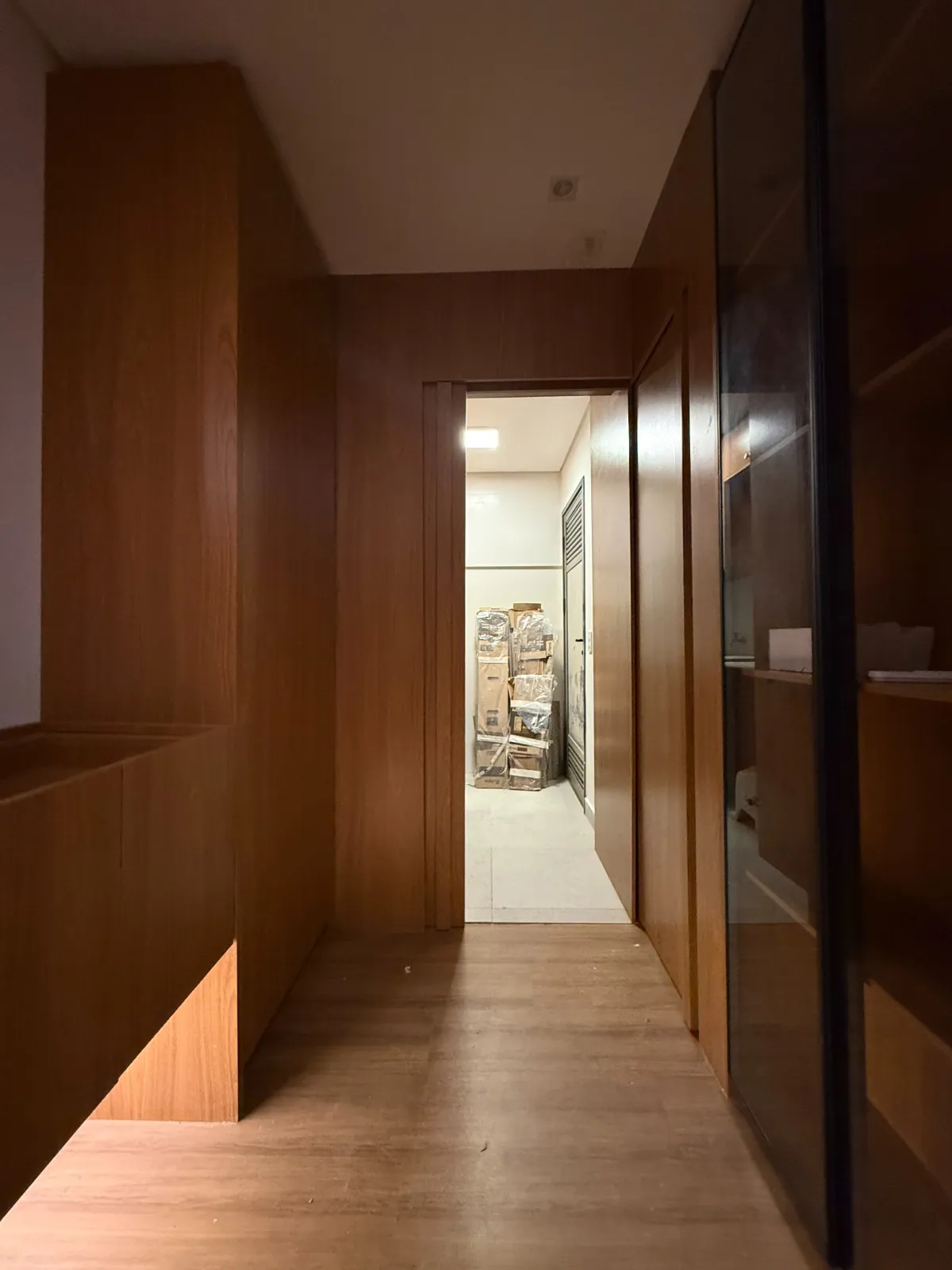 Apartamento à Venda com 2 suítes e ampla varanda gourmet integrada com vista livre, 78m² no Condomínio Alameda JK em Votorantim/SP