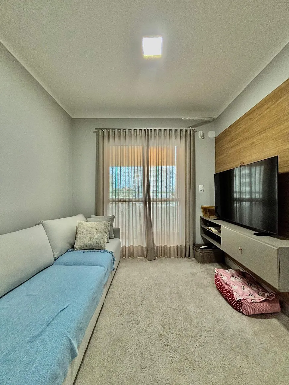 Apartamento à Venda com 3 dormitórios sendo 1 suíte, área social integrada e ótima localização, 80m² no Condomínio Nature Residencial Clube