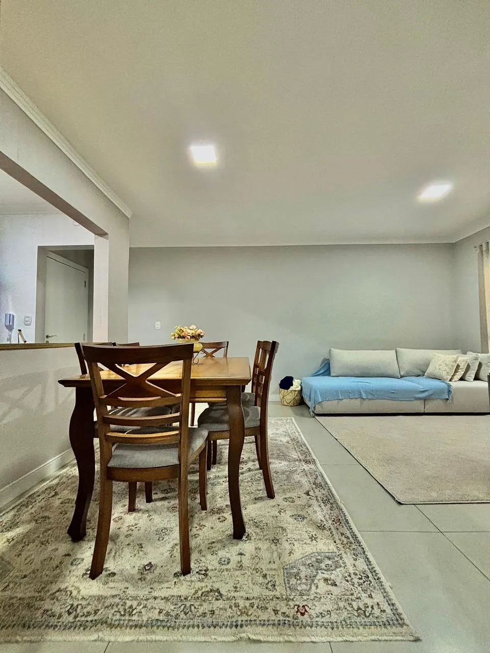 Apartamento à Venda com 3 dormitórios sendo 1 suíte, área social integrada e ótima localização, 80m² no Condomínio Nature Residencial Clube