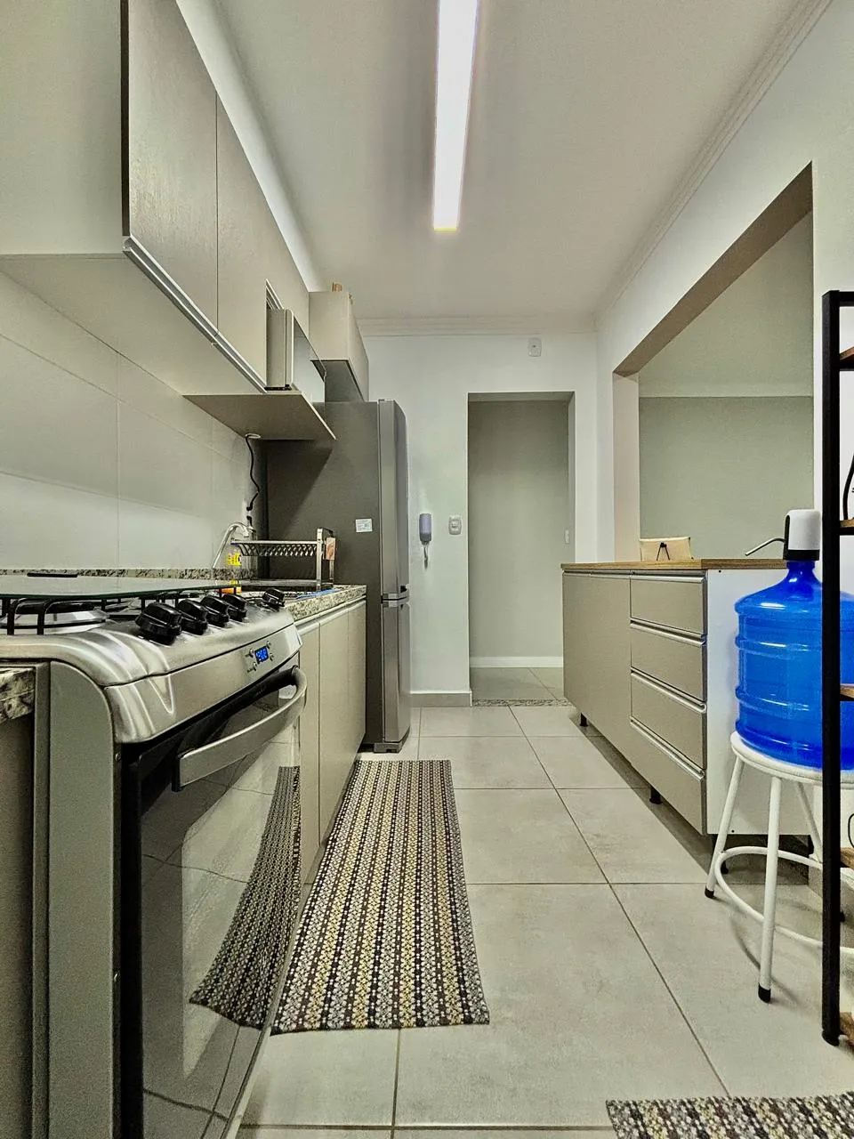 Apartamento à Venda com 3 dormitórios sendo 1 suíte, área social integrada e ótima localização, 80m² no Condomínio Nature Residencial Clube