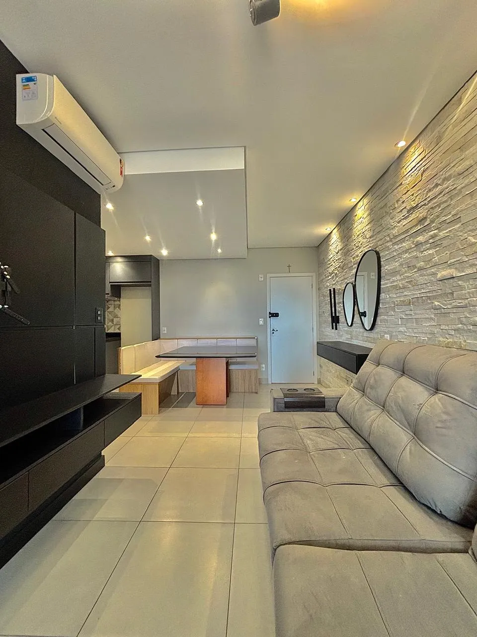 Apartamento Mobiliado à Venda com 2 dormitórios sendo 1 suíte e varanda gourmet, 77m² no Condomínio JK Boa Vista em Sorocaba/SP
