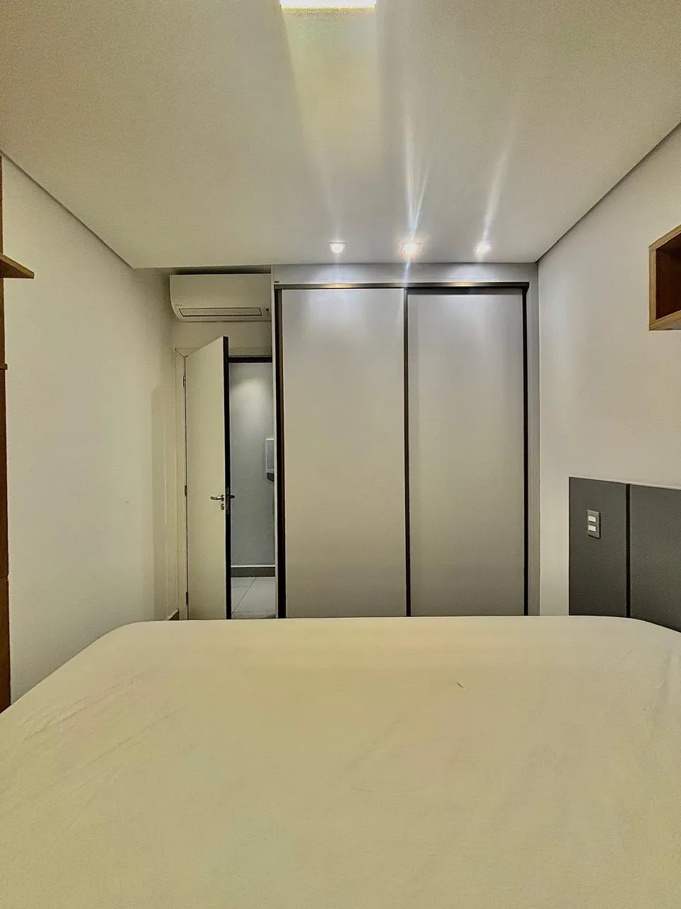 Apartamento Mobiliado à Venda com 2 dormitórios sendo 1 suíte e varanda gourmet, 77m² no Condomínio JK Boa Vista em Sorocaba/SP