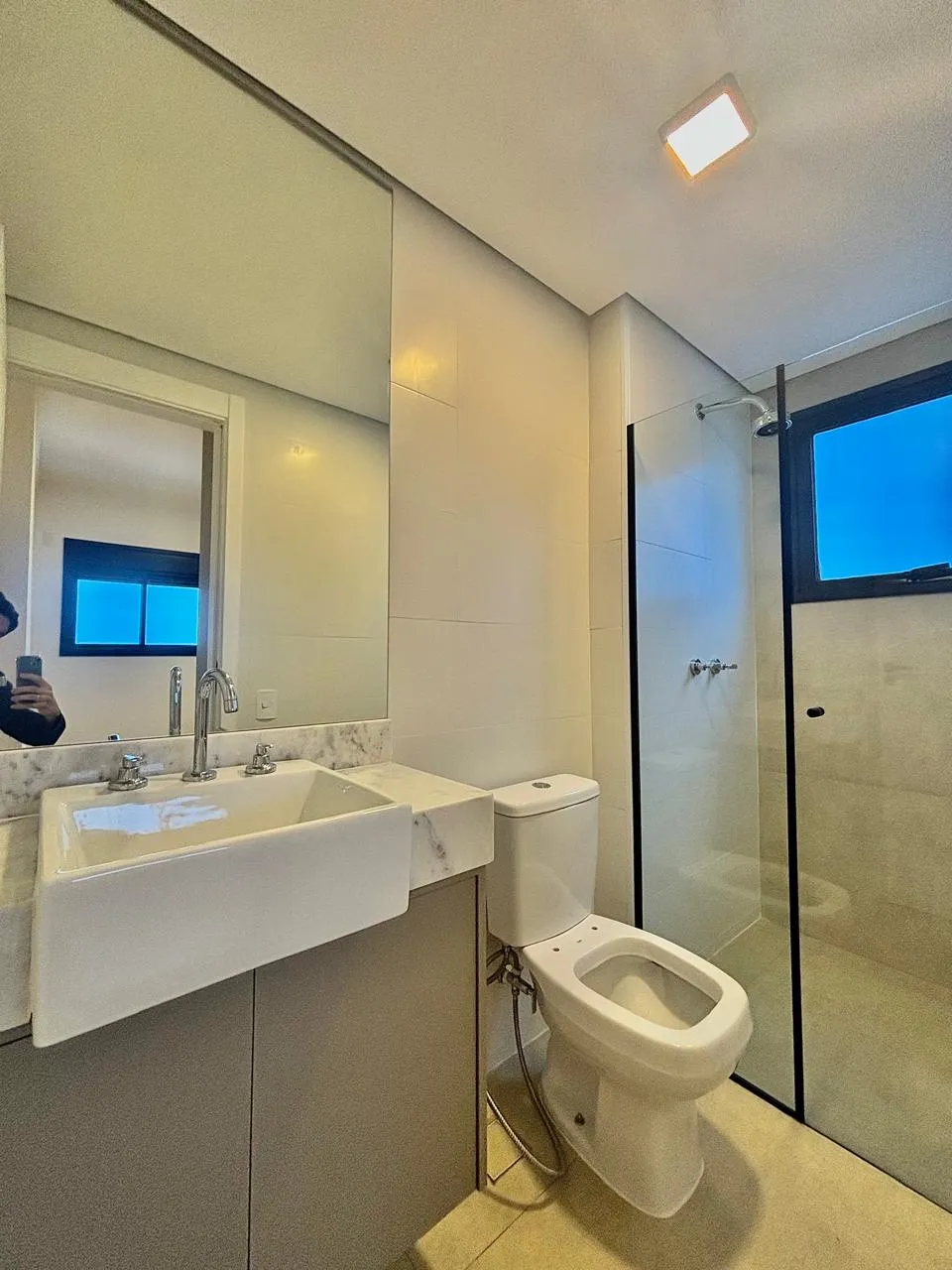 Apartamento à Venda com 3 suítes, modulados e ampla área gourmet com churrasqueira e vista incrível, 104m² no Condomínio Best View Campolim em Sorocaba/SP