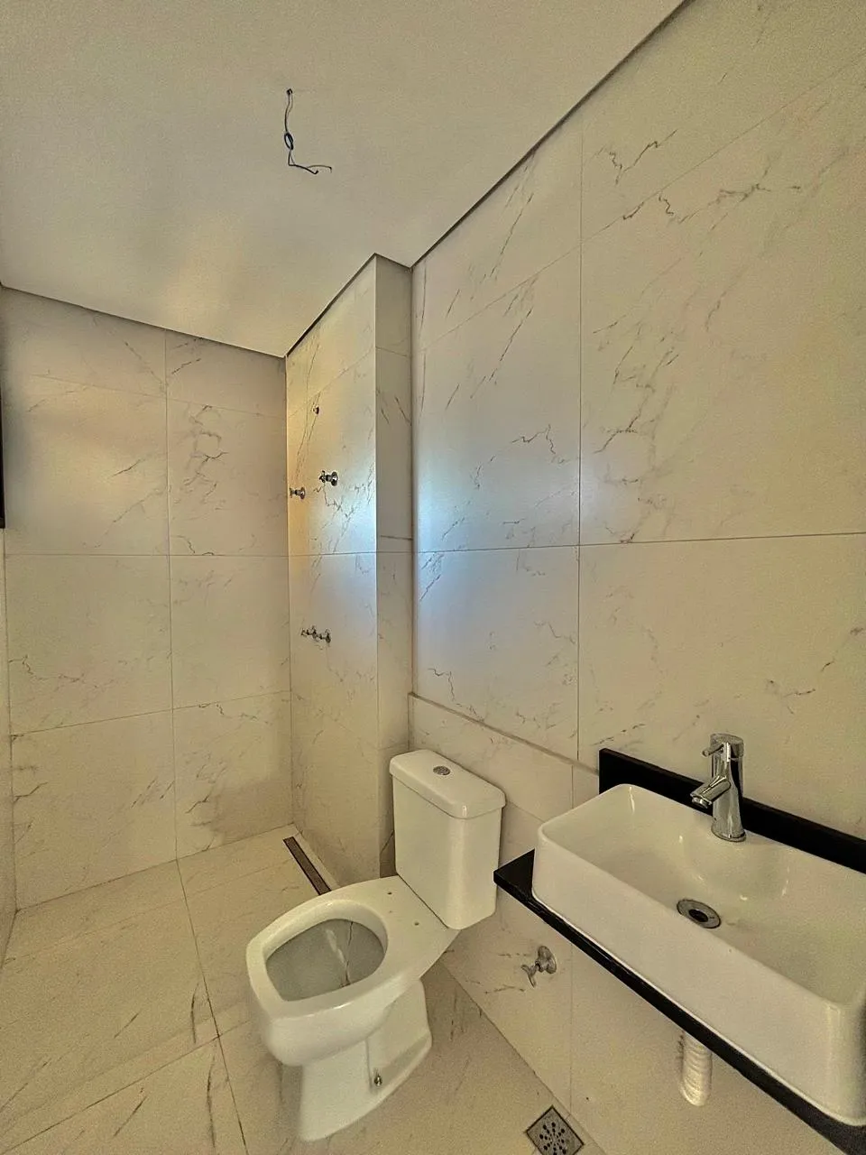 Apartamento à Venda com 3 suítes sendo 1 master com closet e varanda gourmet, 108m² no Condomínio Alpha Versailles em Sorocaba/SP