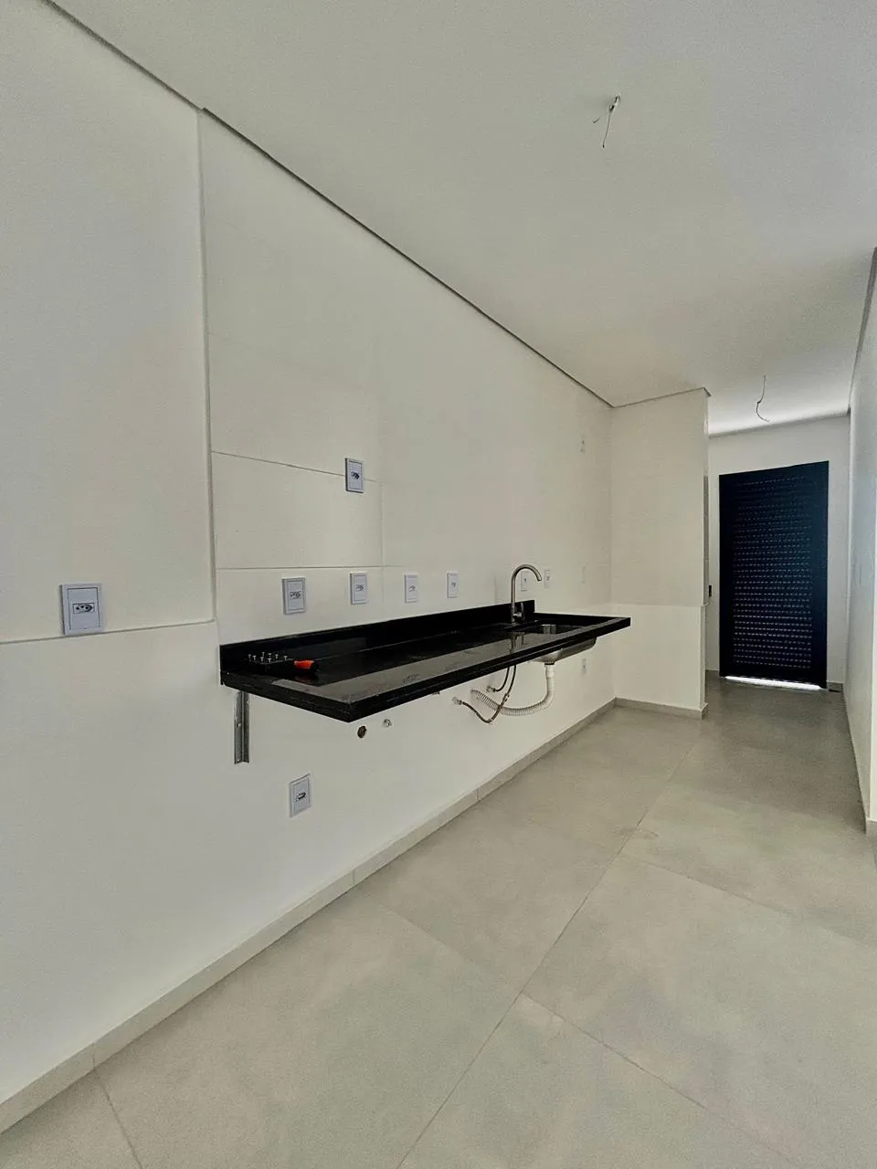 Apartamento à Venda com 3 suítes sendo 1 master com closet e varanda gourmet, 108m² no Condomínio Alpha Versailles em Sorocaba/SP