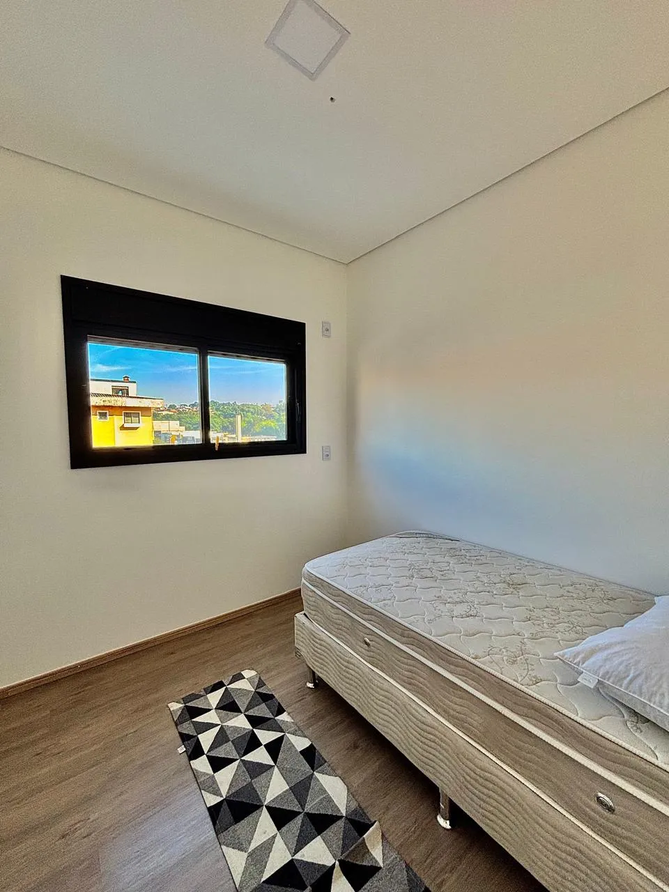 Apartamento à Venda com 3 dormitórios sendo 2 suítes e varanda gourmet, 112m² no Condomínio Alpha Versailles em Sorocaba/SP
