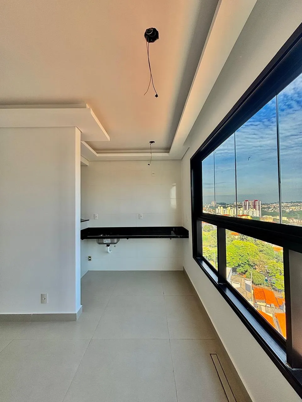 Apartamento à Venda com 3 dormitórios sendo 1 suíte e vista privilegiada, 83m² no Condomínio Divino Personnalité em Sorocaba/SP