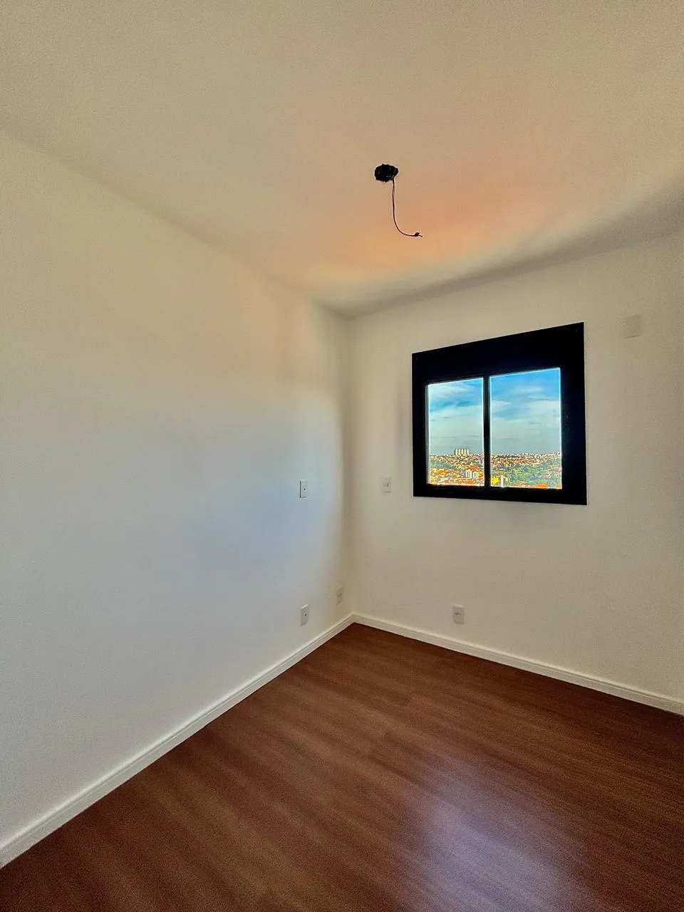 Apartamento à Venda com 3 dormitórios sendo 1 suíte e vista privilegiada, 83m² no Condomínio Divino Personnalité em Sorocaba/SP