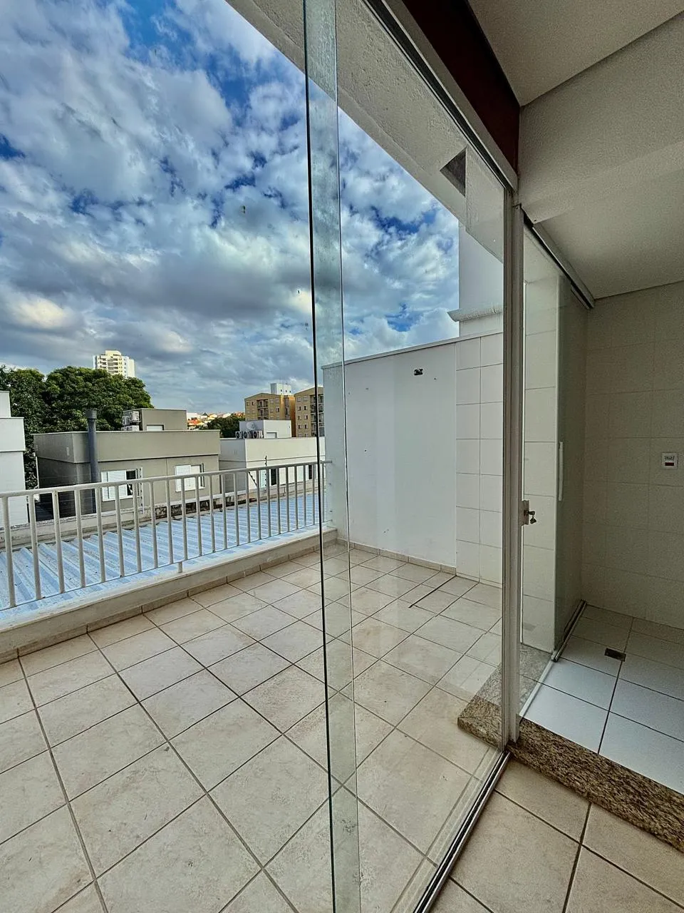 Apartamento Garden à Venda com 3 dormitórios sendo 1 suíte e ampla cozinha modulada, 109m² no Condomínio Edifício Garden Hill em Sorocaba/SP