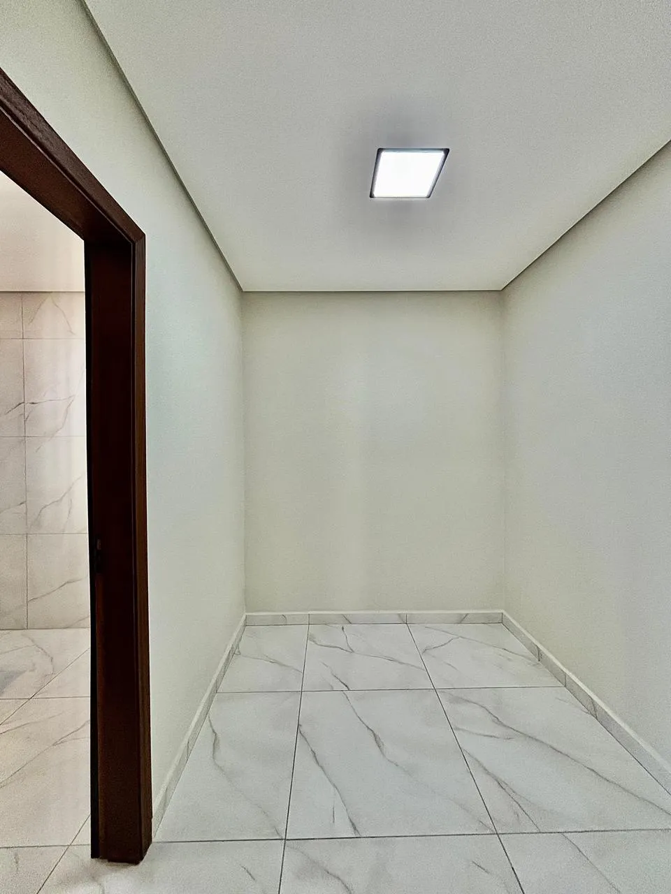Casa Térrea à Venda com 3 dormitórios sendo 1 suíte e área gourmet com churrasqueira, 140m² em um terreno de 200m² no Condomínio Villagio Wanel em Sorocaba/SP