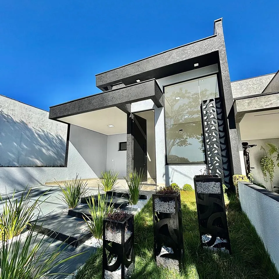 Casa Térrea à Venda com 3 dormitórios sendo 1 suíte e ampla área gourmet com churrasqueira, 105m² em um terreno de 154m² no Condomínio Villagio Ipanema 1 em Sorocaba/SP