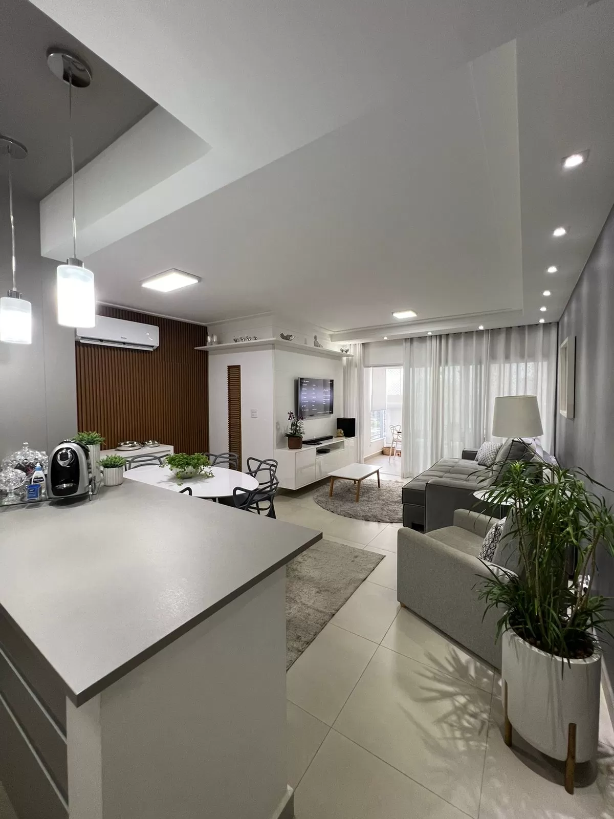 Apartamento de Alto Padrão à Venda no Campolim com 1 suíte e varanda gourmet, 103m² em Sorocaba/SP no Condomínio Vancouver Homes