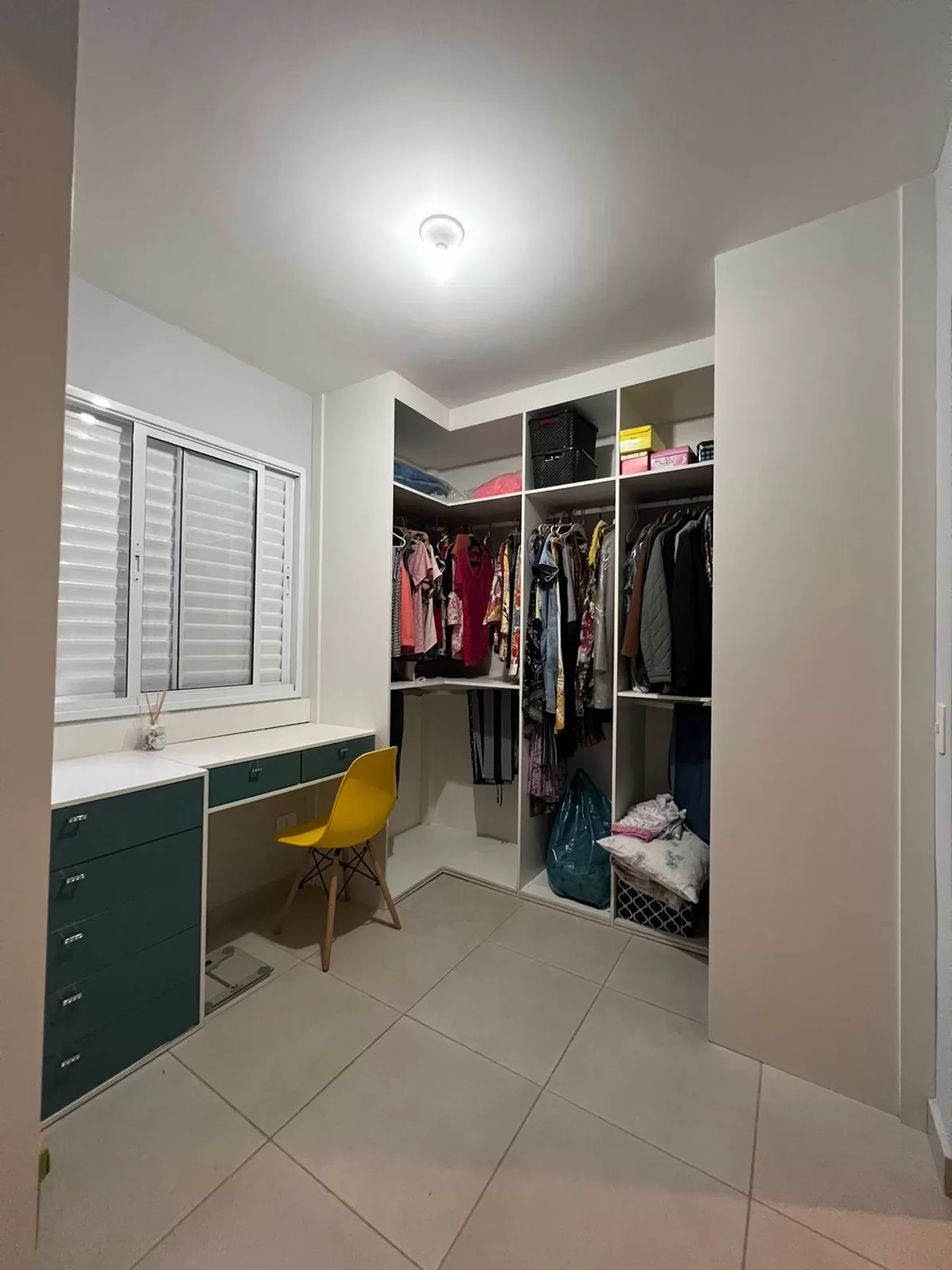 Casa Térrea à Venda com 3 quartos sendo 1 suíte, 66m² no Condomínio Vision Ville em Votorantim/SP