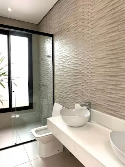 Casa à Venda com 4 suítes e escritório, 357m² em Votorantim/SP no Condomínio Alphaville Nova Esplanada