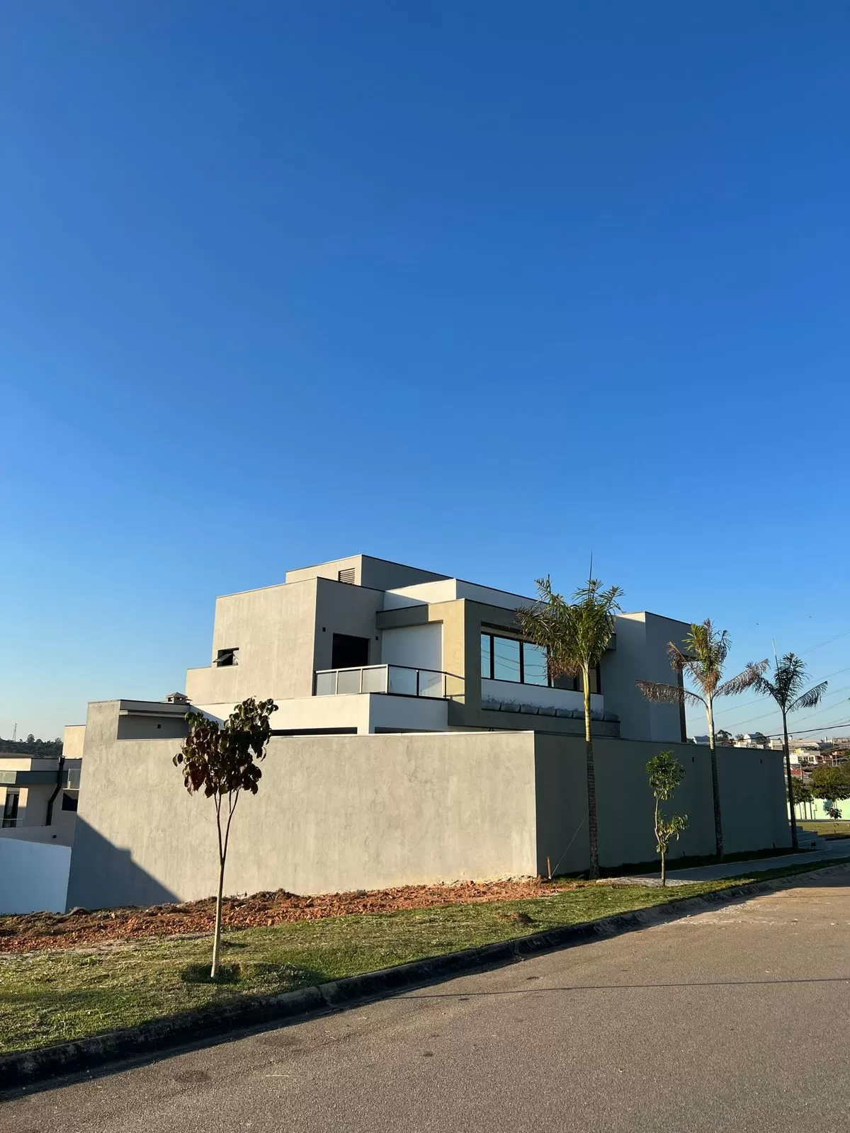 Casa à Venda com 3 suítes, escritório e piscina em Sorocaba/SP no Condomínio Campos do Conde