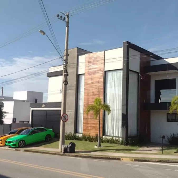 Casa à Venda na Modalidade de Porteira Fechada com 3 suítes e jacuzzi, 192m² em Sorocaba/SP no Condomínio Terras de São Francisco