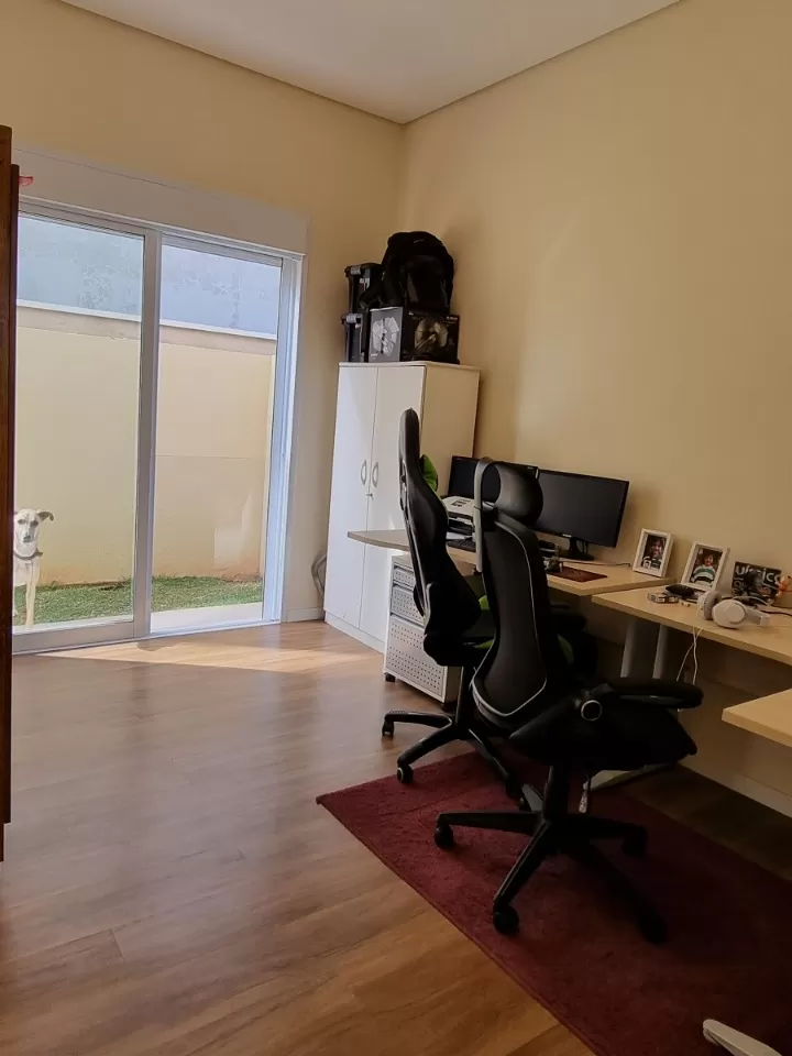 Casa à Venda com 3 suítes sendo 1 master com closet e móveis planejados, 280m² em Votorantim/SP no Condomínio Alphaville Nova Esplanada 