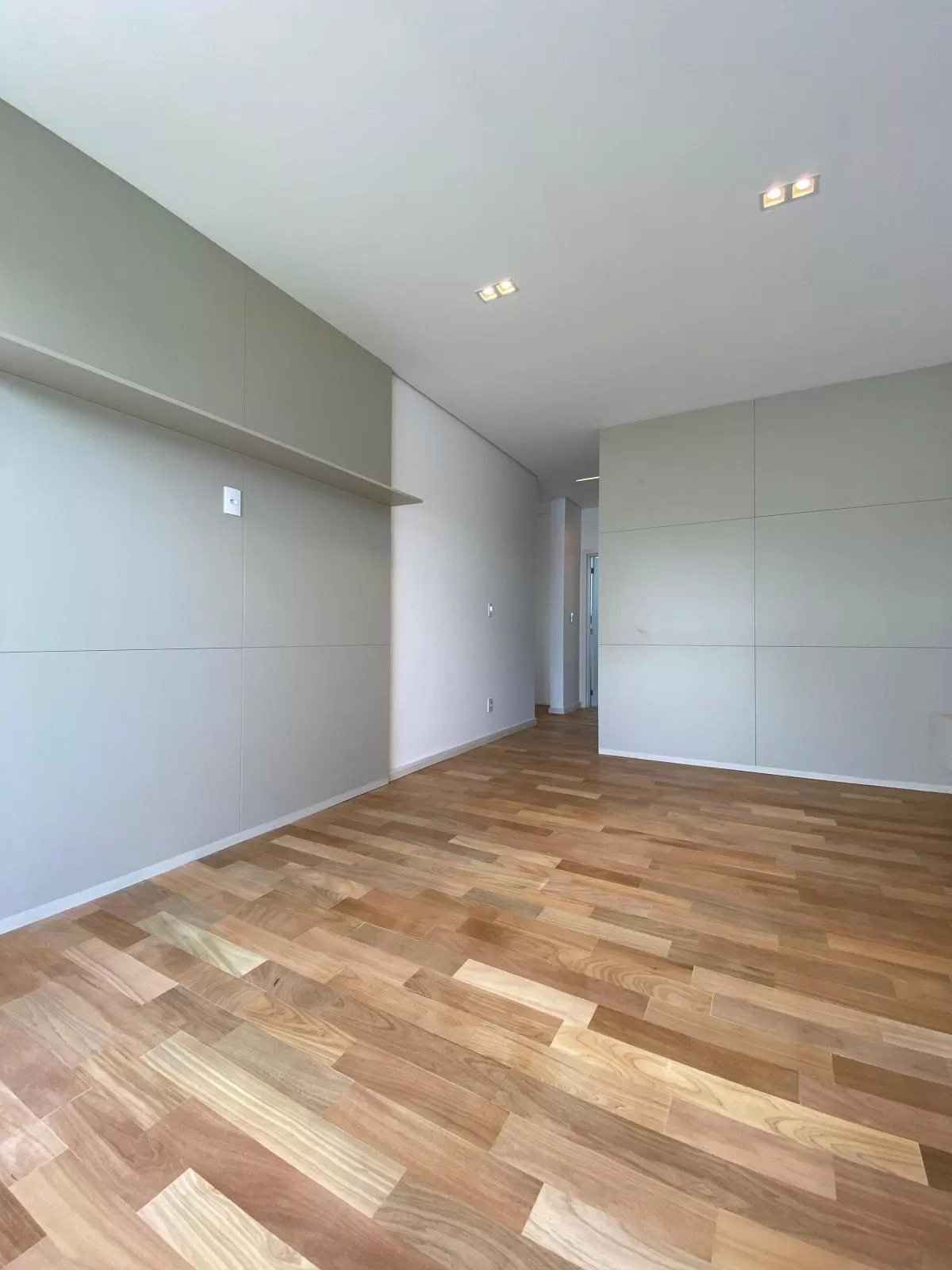 Casa à Venda com 3 suítes sendo 1 master com closet e piscina, 360m² em Votorantim/SP no Condomínio Alphaville Nova Esplanada