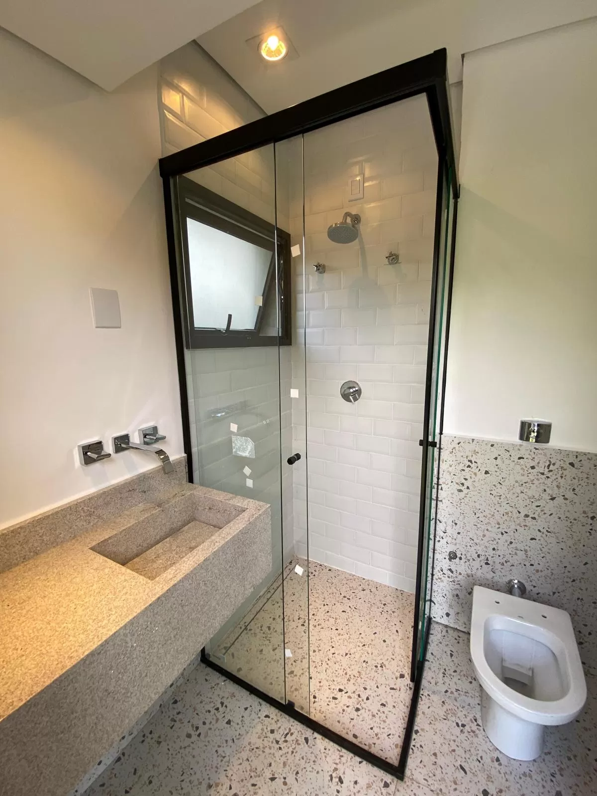 Casa à Venda com 3 suítes e piscina aquecida, 333m² em Votorantim/SP no Condomínio Alphaville Nova Esplanada
