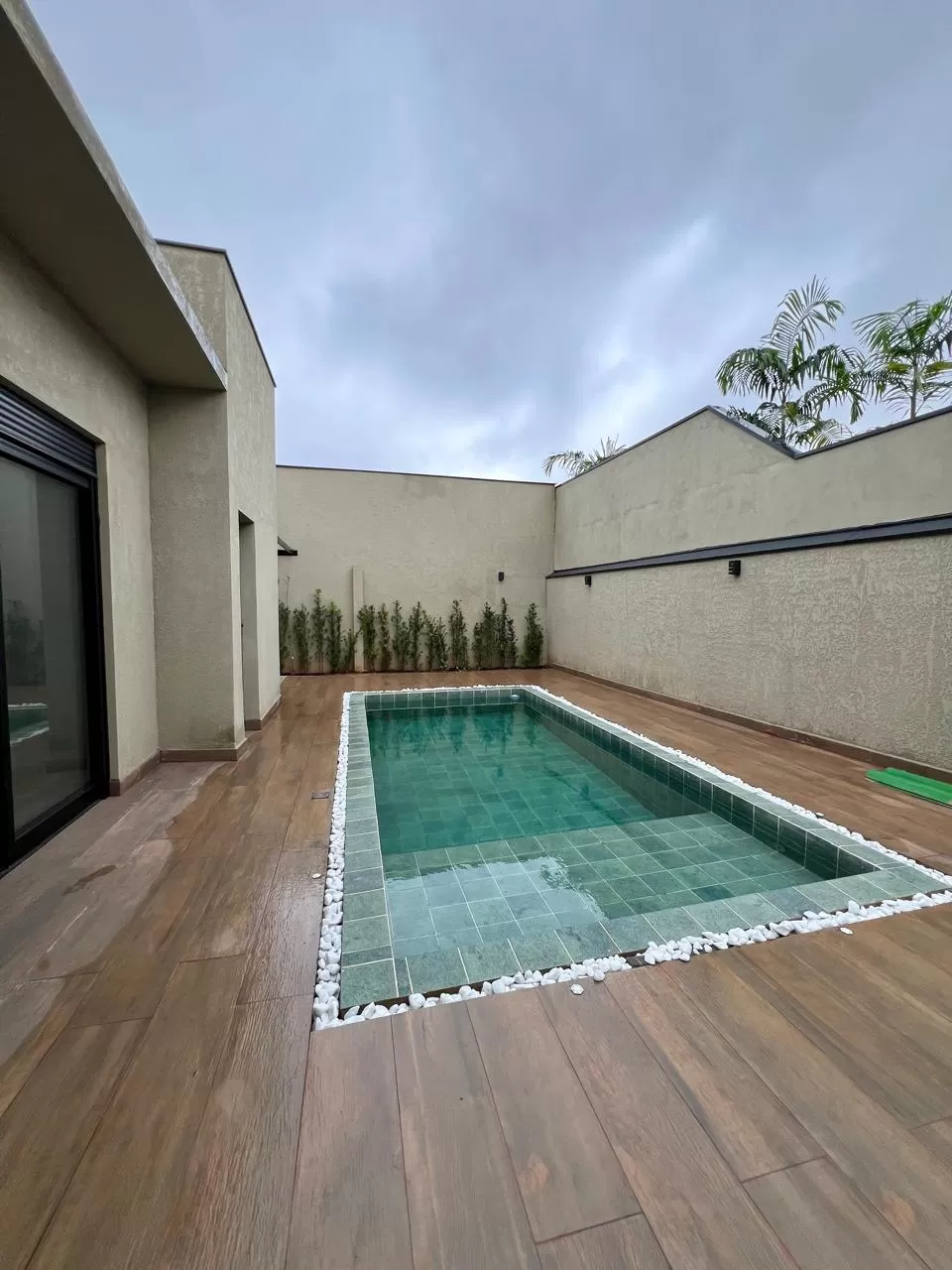 Casa Térrea à Venda com 3 suítes e piscina, 253m² em Votorantim/SP no Condomínio Alphaville Nova Esplanada