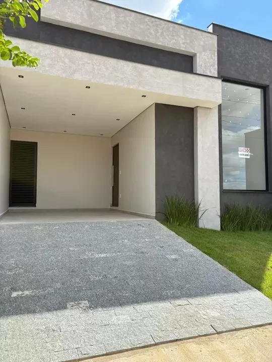Casa à Venda no Condomínio Villagio Wanel em Sorocaba/SP