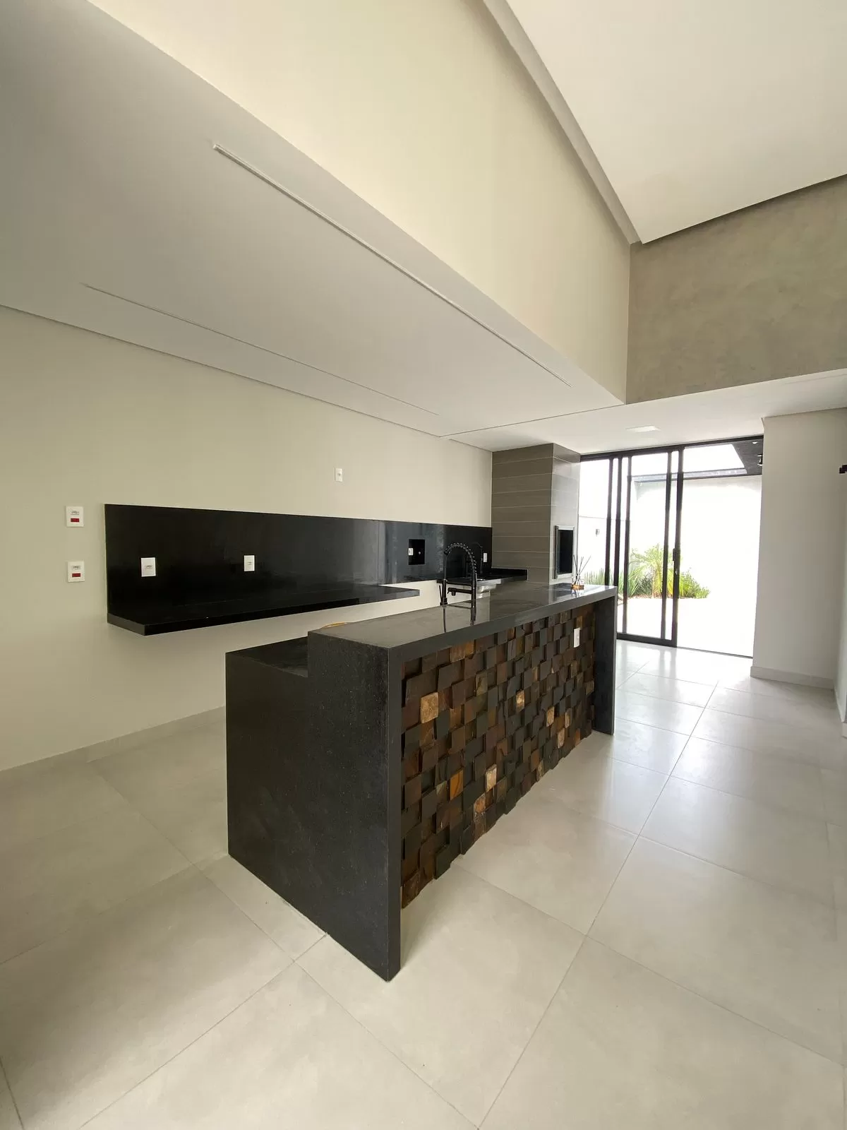 Linda Casa à Venda no Condomínio Villagio Wanel em Sorocaba/SP