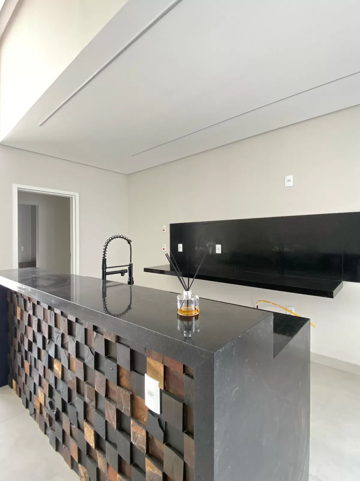 Linda Casa à Venda no Condomínio Villagio Wanel em Sorocaba/SP