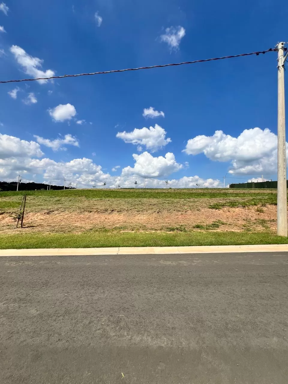 Terreno à Venda com ótima localização, 300m² no Condomínio Terras Alpha em Votorantim/SP