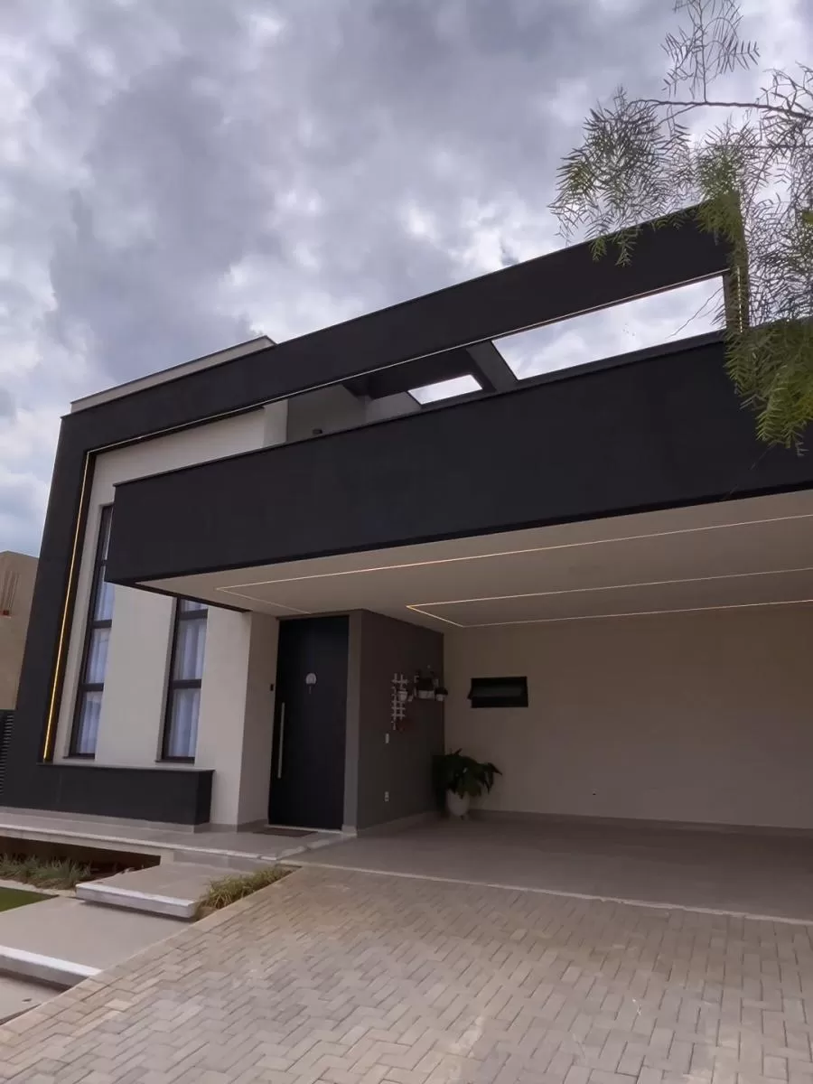 Casa à Venda com 4 suítes, piscina privativa e área gourmet com churrasqueira, 330m² no Condomínio Cyrela Landscape em Votorantim/SP