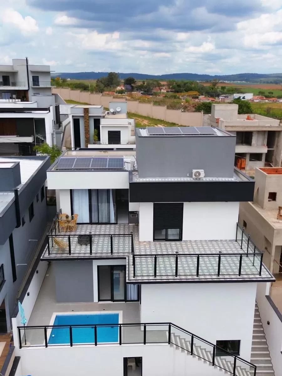 Casa à Venda com 4 suítes, piscina privativa e área gourmet com churrasqueira, 330m² no Condomínio Cyrela Landscape em Votorantim/SP