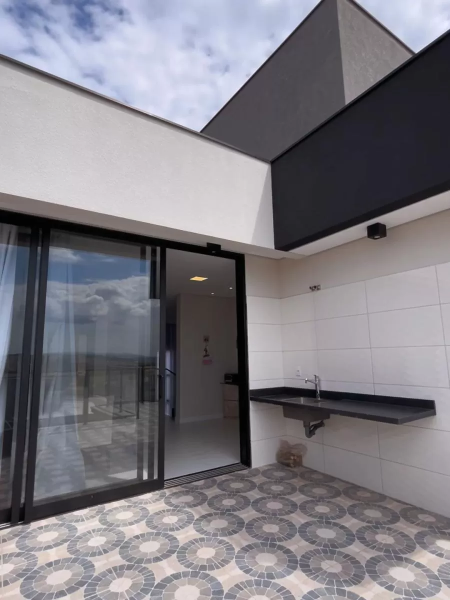 Casa à Venda com 4 suítes, piscina privativa e área gourmet com churrasqueira, 330m² no Condomínio Cyrela Landscape em Votorantim/SP