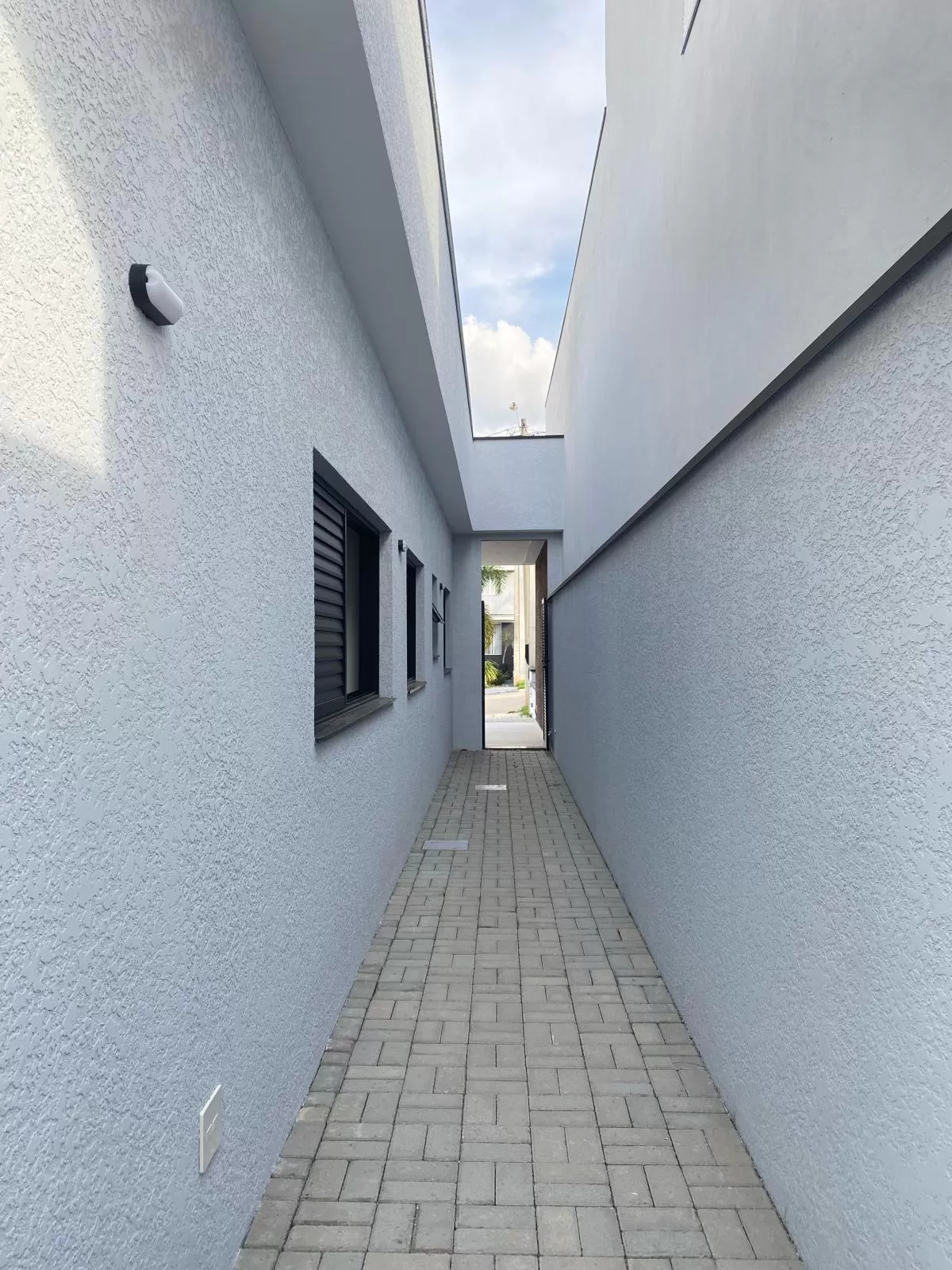 Casa à Venda no Condomínio Campos do Conde
