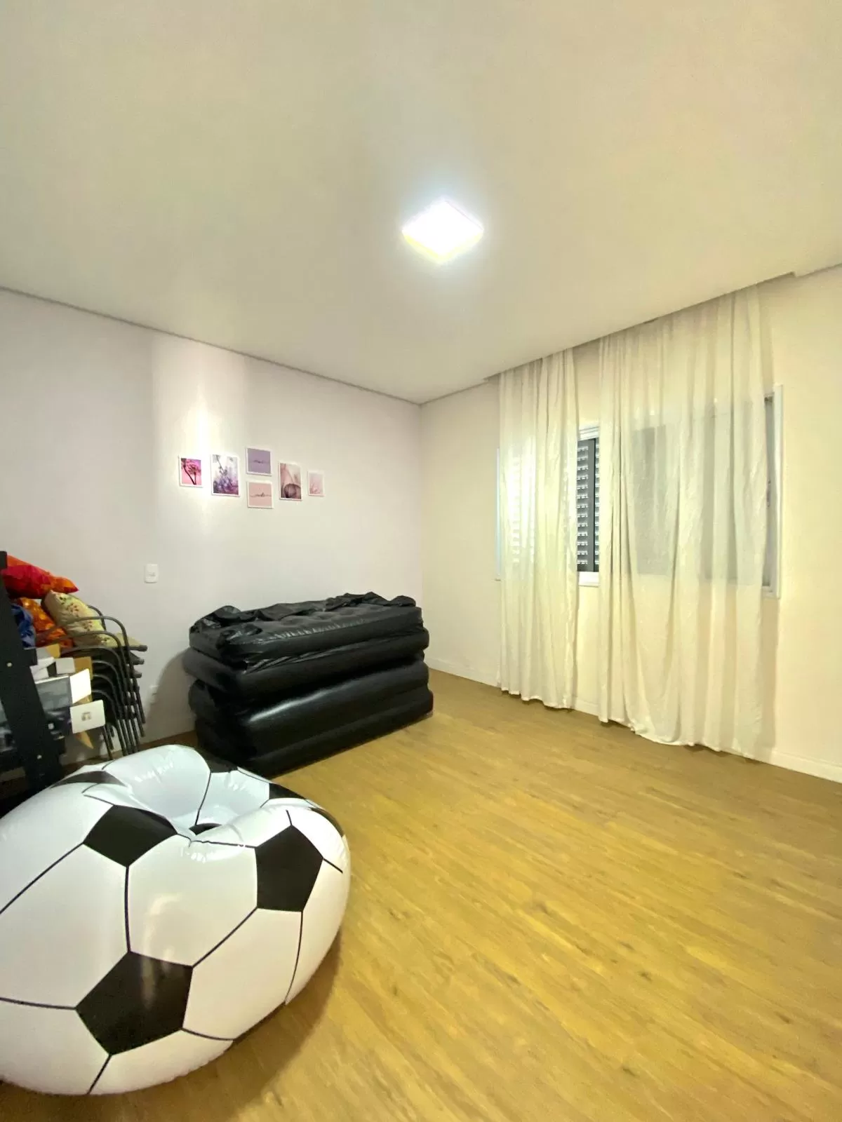 Casa à Venda no Condomínio Vale do Lago em Sorocaba/SP