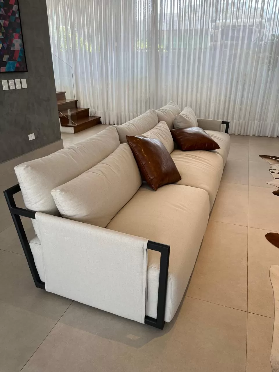 Casa Mobiliada à Venda e Locação com 3 suítes e piscina de borda infinita, 350m² no Condomínio Alphaville Nova Esplanada 4 em Votorantim/SP