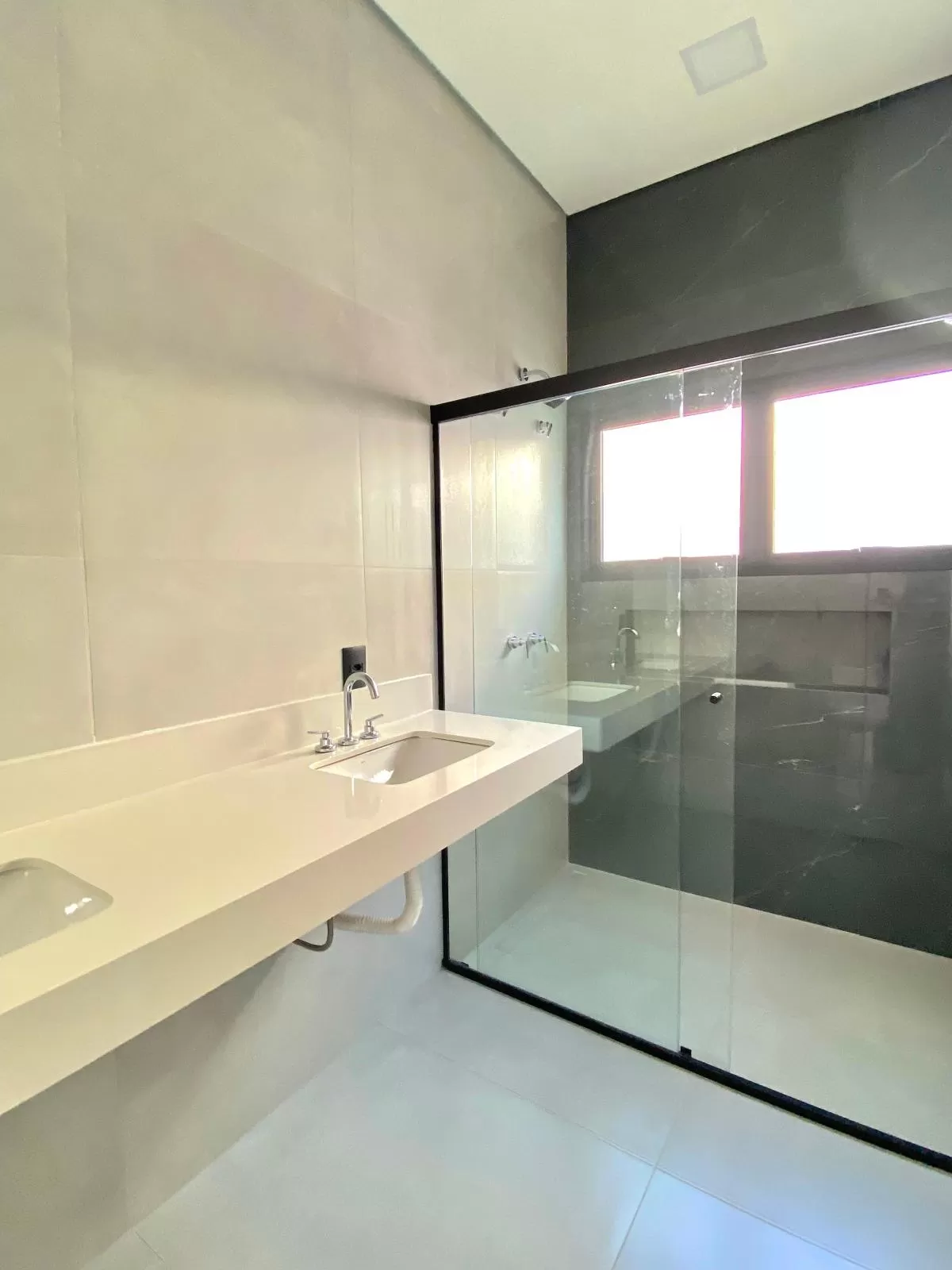 Sobrado à Venda com 3 suítes e área gourmet com piscina, 260m² no Condomínio Cyrela Landscape em Votorantim/SP
