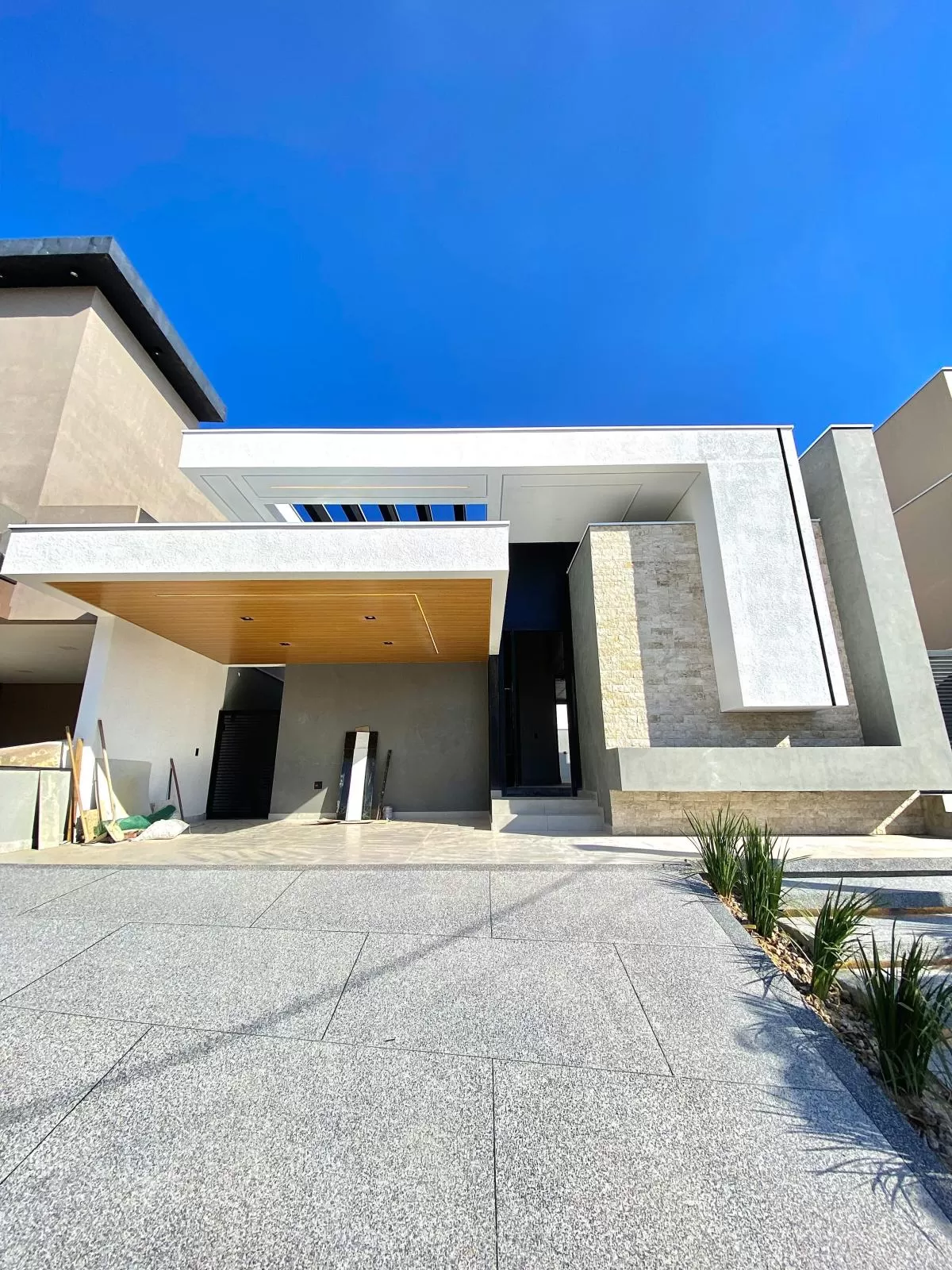 Casa à Venda com 3 suítes, escritório e área gourmet com piscina, 166m² no Condomínio Cyrela Landscape em Votorantim/SP