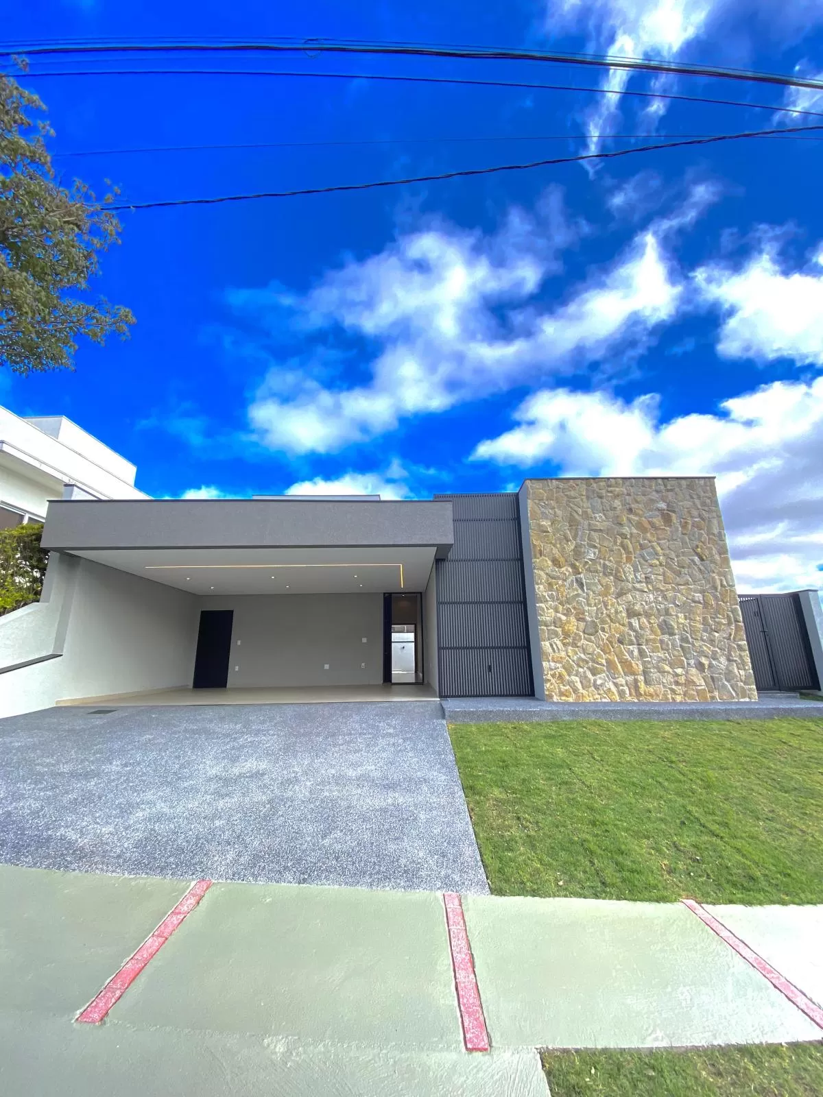 Casa Térrea de Alto Padrão à Venda no Condomínio Giverny em Sorocaba/SP