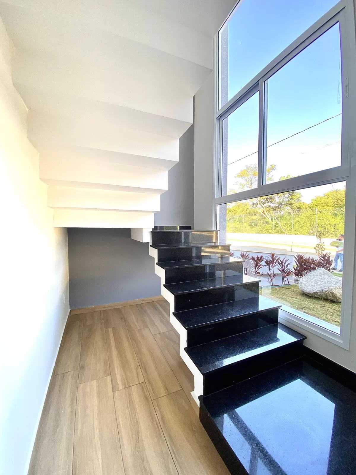 Sobrado à Venda com 3 suítes, e área gourmet completa com piscina, 242m² no Condomínio Cyrela Landscape em Votorantim/SP